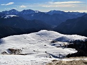 45 Dal Monte Avaro bella vista a picco sui Piani d'Avaro